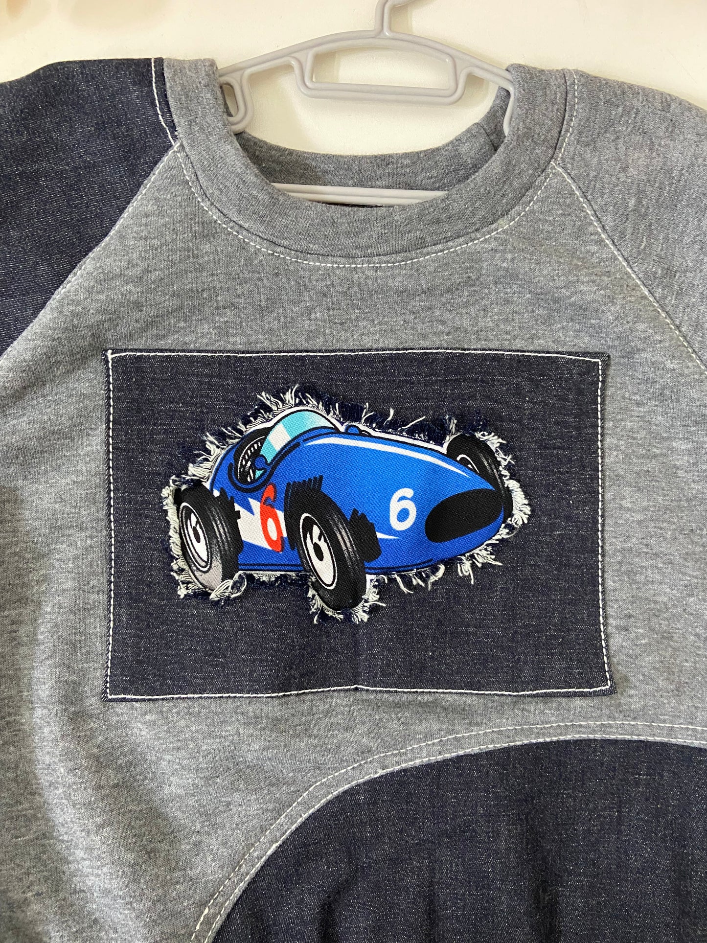 Stylish Boy's Patchwork Sweatshirt