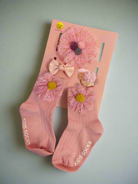Pretty in Pink – Kids Socks & Hair Accessory Gift Set