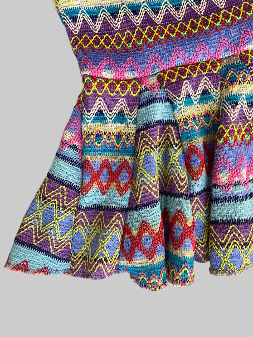 Vibrant Zig-Zag Summer Set